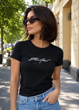 Жіноча футболка emporio armani чорна