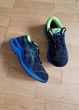 Кроссовки asics gel- cumulus/размер 36 (23,3 см) оригинал