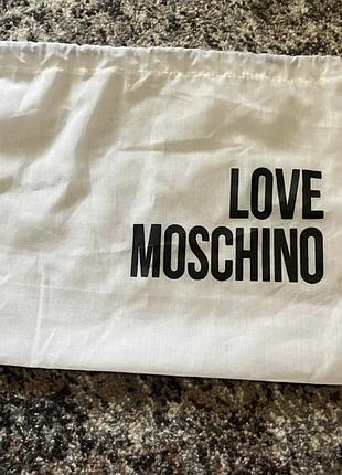 Пильник love moschino