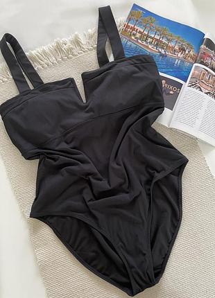 Злитий купальник в дрібний рубчик primark