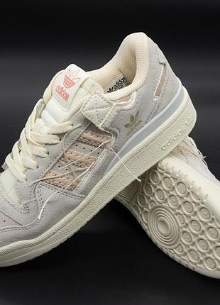 Кроссовки adidas forum 84 серые. топ качество! 39. размеры в наличии: 36, 37, 38, 39.