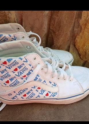 Жіночі спортивні кеди van's.