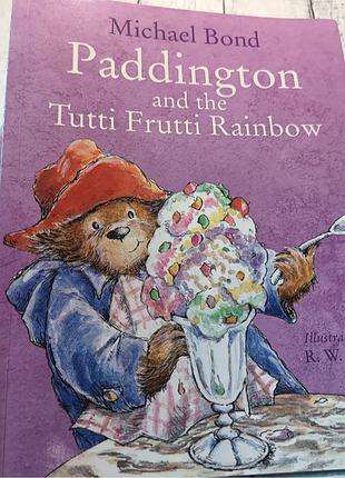 Дитяча книга англійською paddington and the tutti frutti rainbow michael bond