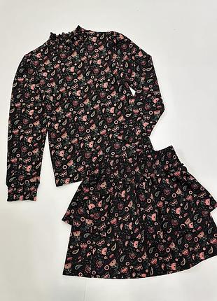Класний костюм