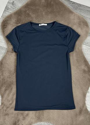 Жіноча оригінальна облягаюча футболка zara