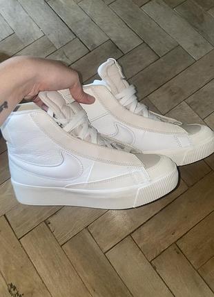 Кросівки nike