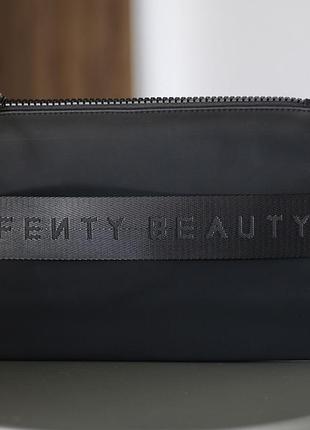Косметичка fenty beauty чорна на блискавці