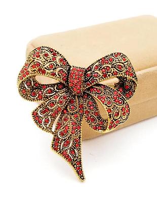 Брошка велика у вигляді метелика ( банта) , розмір :6.0cm*7.0cm