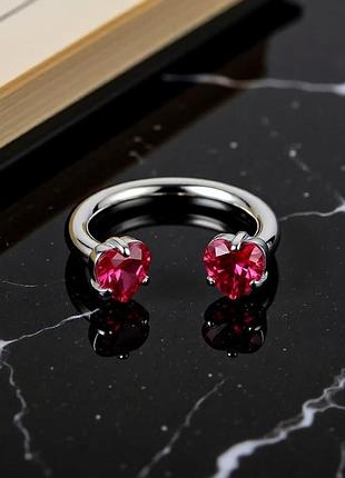 Романтичная серьга для пирсинга подкова liresmina jewelry с красными циркониевыми сердцами титановая сталь серебристая