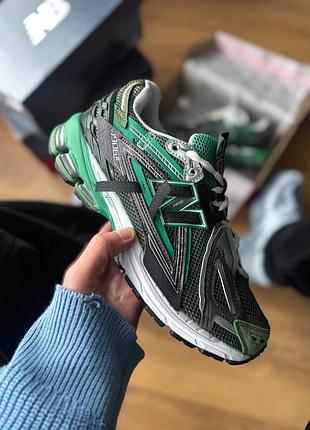 Зеленые кроссовки унисекс new balance 1906a green х нью беланс 43