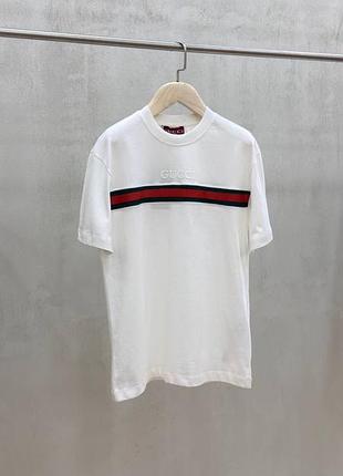Чоловіча футболка gucci premium якості, стильна та зручна модель