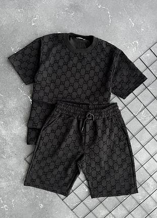 Чоловічий костюм gucci в чорному кольорі