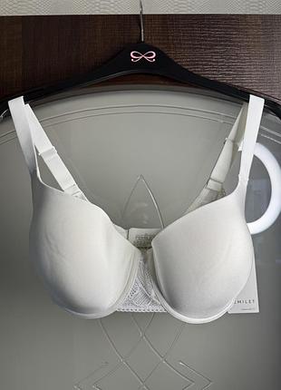 Femilet бюстгальтер новий з біркою 75 f