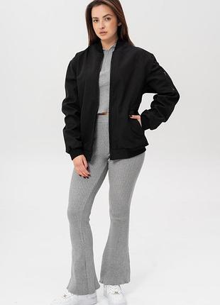 Жіноча куртка вітровка бомбер without softshell black