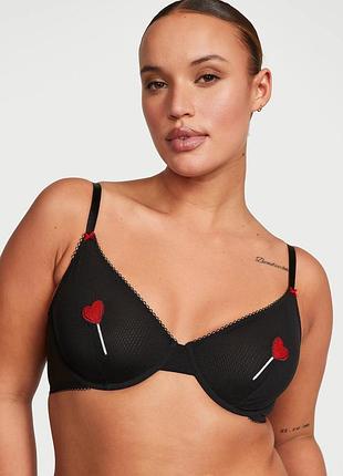 Сетчатый бюстгальтер victoria's secret с вышивкой