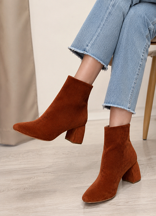 Демисезонные вельветовые ботинки дизайнерские