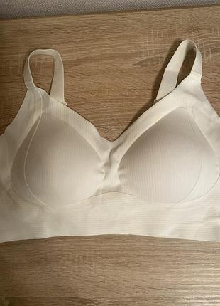 Безшовний бюстгальтер корегуючий 6xl