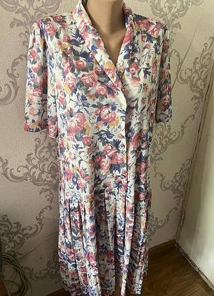 Пальто женское 2xl белое в цветочек
