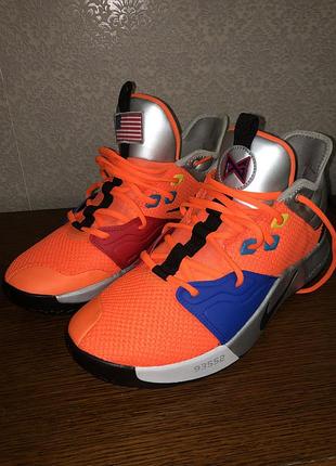 Кросівки чоловічі nike pg 3 nasa. помаранчевий колір. розмір 44 ( 28см.) ідеально будуть сидіти на 27,5 см.