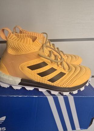 Adidas новые кроссовки женские размер 39