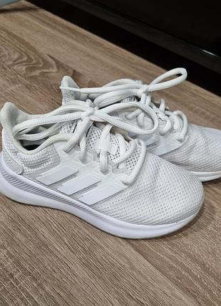 Кроссовки adidas 28 размер 17,5 см стелька