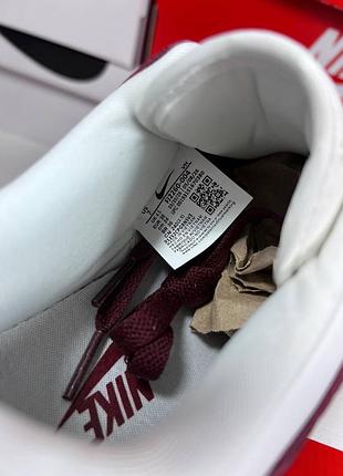 Nike sb dunk burgundy croc