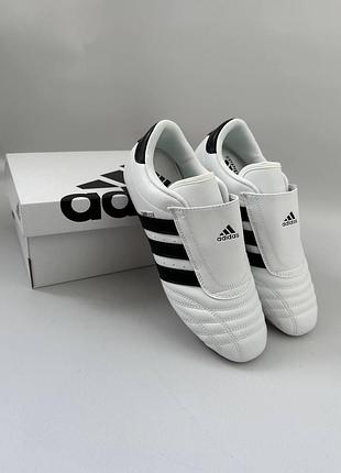 Кросівки жіночі adidas smii-ls 38