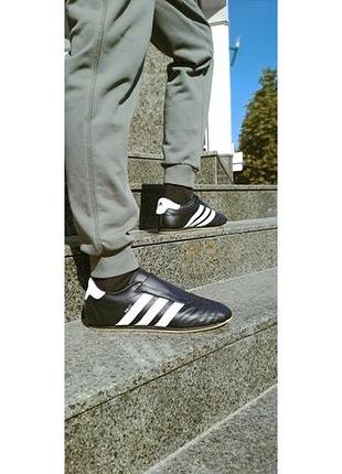 Кроссовки чоловічі adidas smii-ls кожа