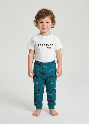 Дитячі трикотажні штани з бавовни з принтом — reserved kids (2-3 роки)