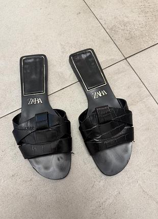 Шльопанці zara 39