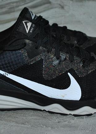 Nike кроссовки 45 размер 2