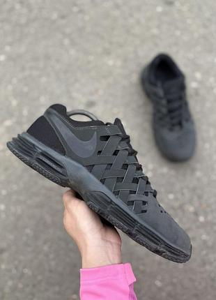 Nike кроссовки оригинал 42 42.5  размер чёрные