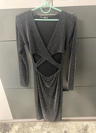Вечірня сукня р м з вирізами 🍉переливаеться boohoo