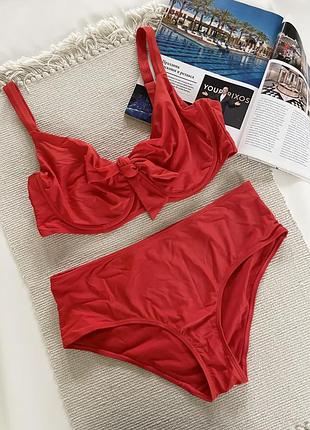 40dd / 90d 90dd 90e яскравий купальник з мʼякою чашкою та високими трусиками matalan