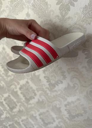 Шльопанці adidas 4