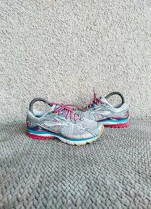 Brooks жіночі кросівки бігові кросівки brooks