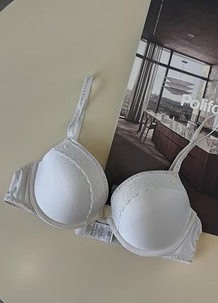 Молочний бюстальтер calvin klein паралонова чашка