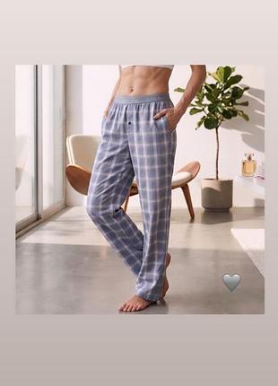 Жіночі піжамні штани calvin klein на розмір s,стан гарний
