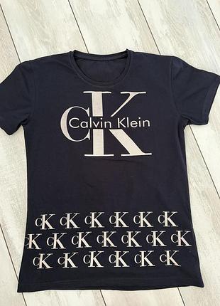 Футболка calvin klein