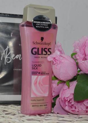 Шампунь для блиску ламкого і тьмяного волосся gliss kur liquid silk shampoo3 фото