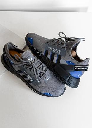 Кроссовки adidas nmd_r1 v2 id4320