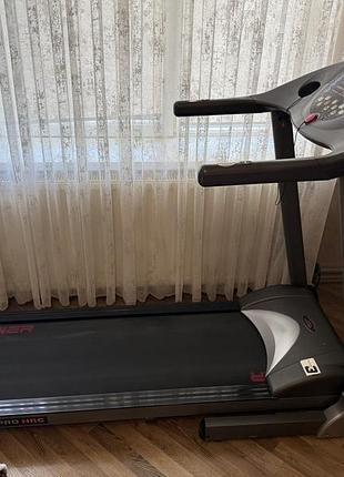 Бігова доріжка, в хорошому стані