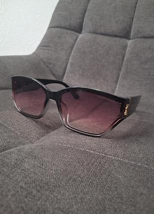 Окуляри в стилі yves saint laurent жіночі