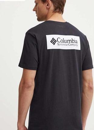 Трикотажна чорна футболка columbia