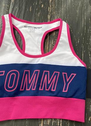 Tommy hilfiger. топ зі знімними чашечками р s/m