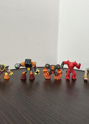 Колекція іграшкових фігурок gormiti виробництва giochi preziosi.