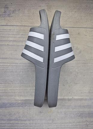 Шлепанцы adidas 4