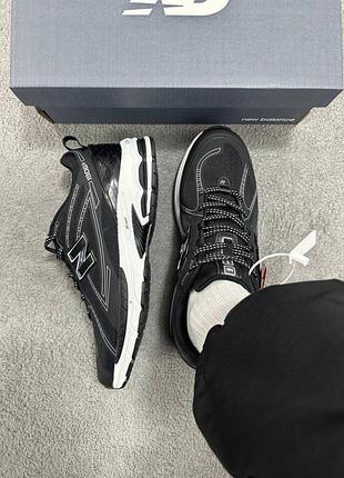 Кросівки new balance 1906r black white
