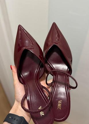 Нові лакові слінгбеки zara, 38 розмір