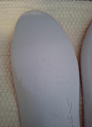 Brooks устілки, р42 4